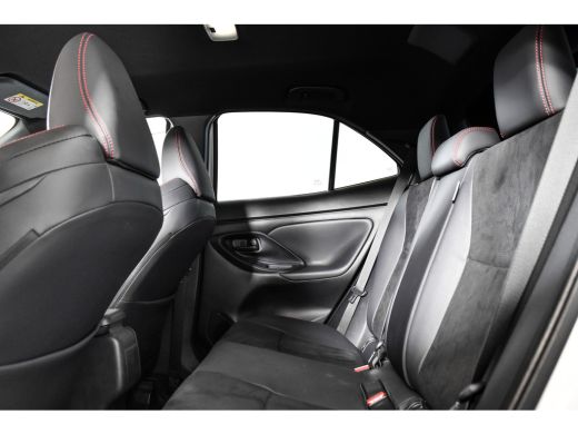 Toyota Yaris Cross 1.5 Hybrid 130 GR Sport | Adapt.Cruise | Head-up | 360 Camera | Stoel+Stuurverw. | Dig.Cockpit | ... ActivLease financial lease