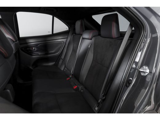 Toyota Yaris Cross 1.5 Hybrid 130 GR Sport | Adapt.Cruise | Head-up | 360 Camera | Stoel+Stuurverw. | Dig.Cockpit | ... ActivLease financial lease