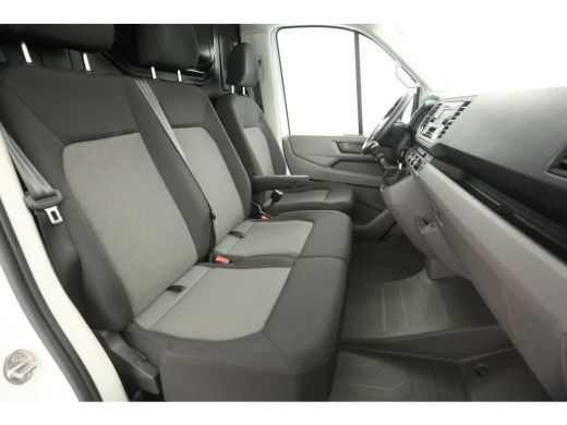 Volkswagen Crafter 35 2.0 TDI L3H2 | 140PK | Airco | 3 Zits | Parkeersensoren ActivLease financial lease