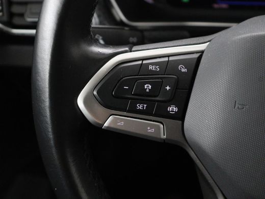 Volkswagen T-Cross 1.0 TSI Style | Automaat | Stoelverwarming | Camera | Virtual Cockpit | Trekhaak | Navigatie | Ad... ActivLease financial lease