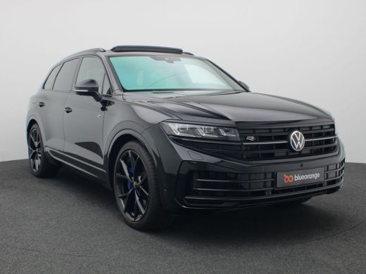 Volkswagen Touareg 3.0 TSi eHybrid 4MOTION R Final Edition 463PK DSG matrix led, trekhaak, panoramadak, 360gr. camer... ActivLease financial lease