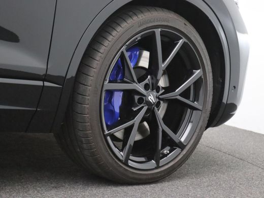 Volkswagen Touareg 3.0 TSi eHybrid 4MOTION R Final Edition 463PK DSG matrix led, trekhaak, panoramadak, 360gr. camer... ActivLease financial lease