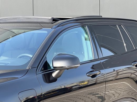 Volvo  V60 T6 Plug-in hybrid AWD Ultra Dark | Panoramadak | Trekhaak | 360 Camera | Head-up Display | Leder ... ActivLease financial lease