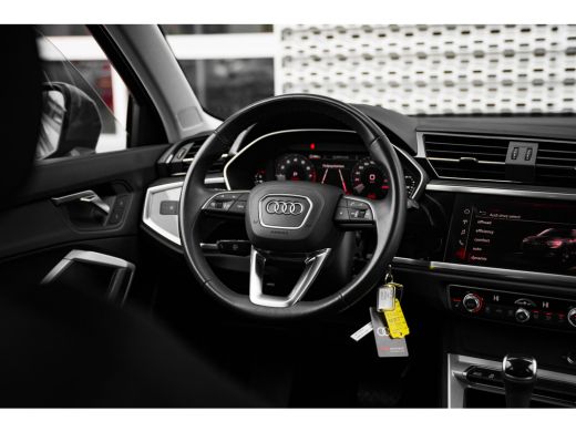 Audi Q3 35 TFSI Pro Line | Apple Carplay/Android Auto|telefoonintegratie premium | Metaalkleur | Voorstoe... ActivLease financial lease