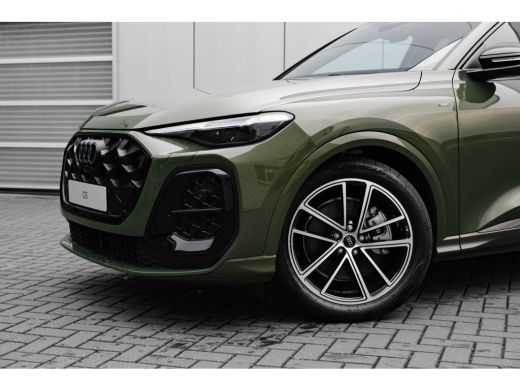 Audi Q5 S edition | Audi virtual cockpit | Exterieurpakket zwart | Hemelbekleding in zwart ActivLease financial lease