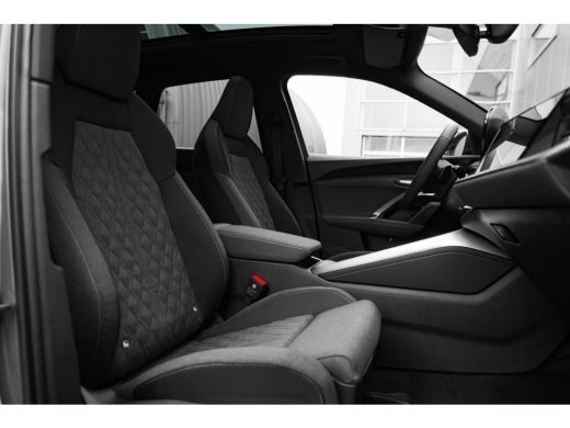 Audi Q5 S edition | Audi virtual cockpit | Exterieurpakket zwart | Hemelbekleding in zwart ActivLease financial lease