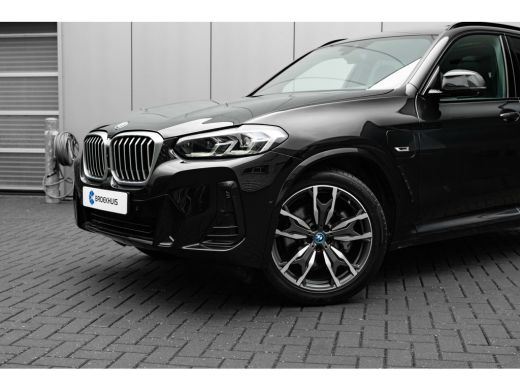BMW X3 xDrive30e High Executive 292PK | 360 Camera | Panoramadak | Harman Kardon | Voorstoelen Verwarmd ... ActivLease financial lease