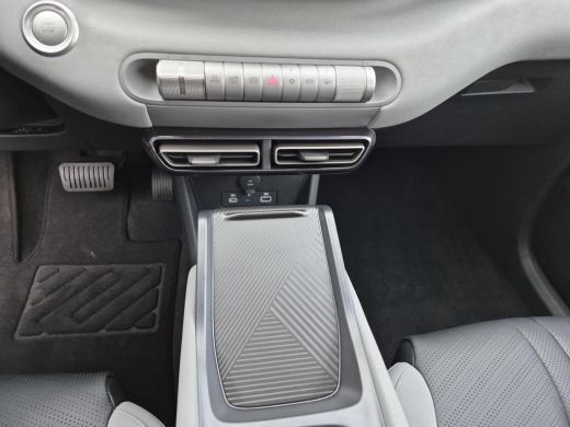 BYD DOLPHIN SURF Boost 43 kWh | &euro;2000 korting | 320 KM WLTP | Achteruitrijcamera | Adaptive cruise control | Elekt... ActivLease financial lease