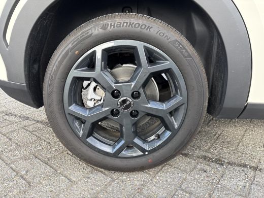 BYD DOLPHIN SURF Boost 43 kWh | &euro;2000 korting | 320 KM WLTP | Achteruitrijcamera | Adaptive cruise control | Elekt... ActivLease financial lease