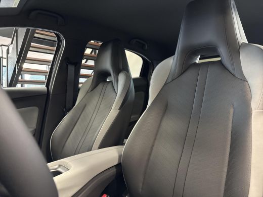 BYD DOLPHIN SURF Boost 43 kWh | 320 KM Actieradius WLTP | Elektrische Stoelen | Achteruitrijcamera | Voorraad Deals | ActivLease financial lease