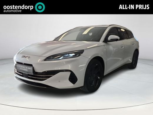 BYD SEAL 1.5 DM-i Comfort - Touring | &euro;4000 korting | 1350 KM WLTP | Elektrische klep | Apple Carplay/Andr...