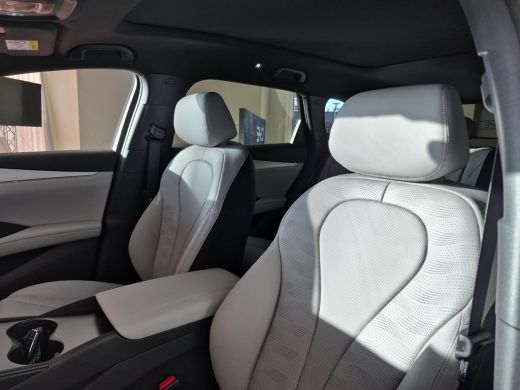 BYD SEAL 1.5 DM-i Comfort - Touring | &euro;4000 korting | 1350 KM WLTP | Elektrische klep | Apple Carplay/Andr... ActivLease financial lease