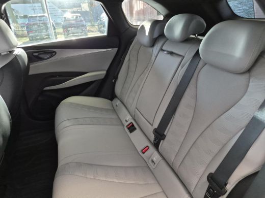 BYD SEAL 1.5 DM-i Comfort - Touring | &euro;4000 korting | 1350 KM WLTP | Elektrische klep | Apple Carplay/Andr... ActivLease financial lease