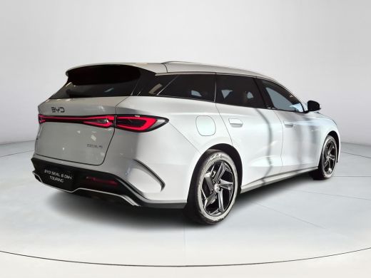 BYD SEAL 1.5 DM-i Comfort - Touring | &euro;4000 korting | 1350 KM WLTP | Elektrische klep | Apple Carplay/Andr... ActivLease financial lease