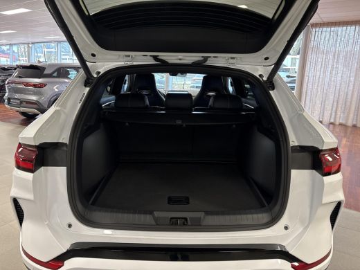 BYD SEAL U Comfort 71.8 kWh | 420 KM WLTP | 1300 KG Trekgewicht | 360&deg; Camera | Stoelverwarming | Panoramisc... ActivLease financial lease