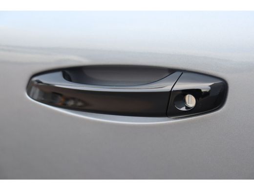 Citroën C3 1.2 TURBO 100PK MAX / NAVI / CLIMA / LED / PDC / 17" LMV / CAMERA / HUD / BLUETOOTH / CRUISECONTR... ActivLease financial lease