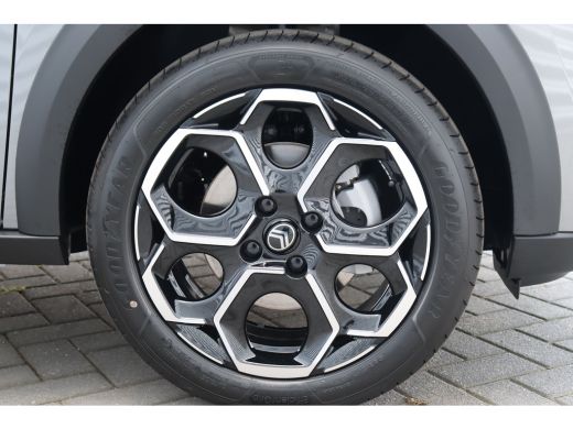 Citroën C3 1.2 TURBO 100PK MAX / NAVI / CLIMA / LED / PDC / 17" LMV / CAMERA / HUD / BLUETOOTH / CRUISECONTR... ActivLease financial lease