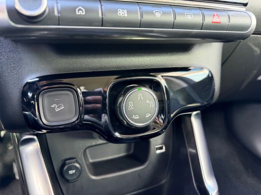 Citroën C3 Aircross 1.2 PureTech Shine Navi | App | Cruise | Metallic ActivLease financial lease