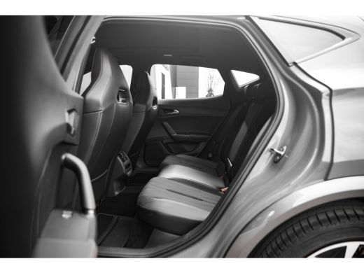 CUPRA Formentor 1.4 e-Hybrid 245 PK VZ Performance Panoramadak | Achteruitrijcamera | Dodehoekdetectie | Keyless ... ActivLease financial lease