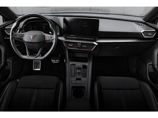 CUPRA Leon Sportstourer 1.4 e-Hybrid 245 PK VZ Business Trekhaak | Dodehoekdetectie | Adaptive cruise control | Keyless e... ActivLease financial lease