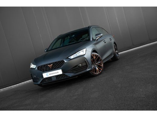 CUPRA Leon Sportstourer 1.4 e-Hybrid 245 PK VZ Business Trekhaak | Dodehoekdetectie | Adaptive cruise control | Keyless e... ActivLease financial lease