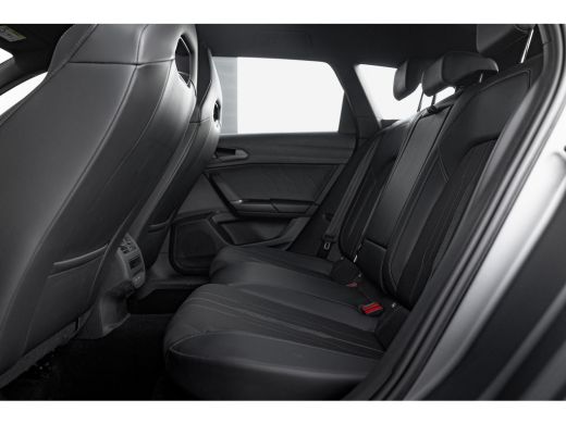 CUPRA Leon Sportstourer 1.4 e-Hybrid 245 PK VZ Business Trekhaak | Dodehoekdetectie | Adaptive cruise control | Keyless e... ActivLease financial lease