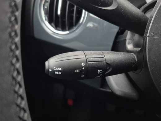 Fiat 500 1.0 Hybrid Dolcevita Panoramadak | Parkeersensoren | Carplay/android auto | Cruise control | ActivLease financial lease