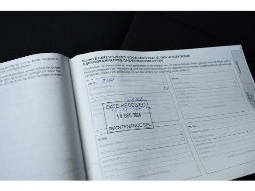 Fiat 500 1.0 Hybrid | Navigatie By App | Cruise Control | Airco | 16"LMV !! ActivLease financial lease