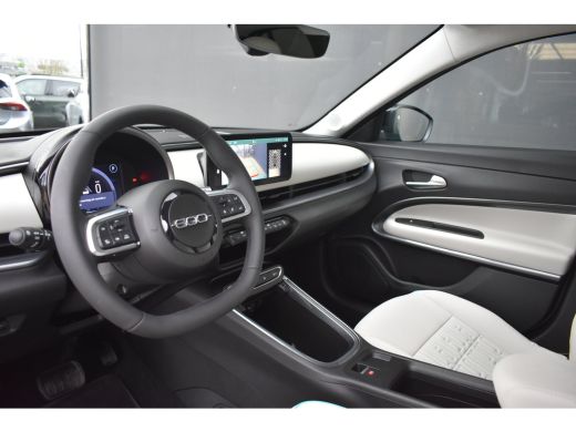 Fiat 600 1.2 Hybrid La Prima 8 Jaar Garantie! | Massage | Vol-Leder | Adaptive Cruise | Elektr. Stoelen | ... ActivLease financial lease