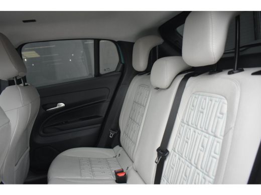 Fiat 600 1.2 Hybrid La Prima 8 Jaar Garantie! | Massage | Vol-Leder | Adaptive Cruise | Elektr. Stoelen | ... ActivLease financial lease