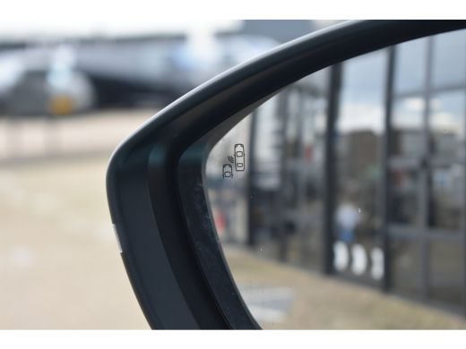 Fiat 600 1.2 Hybrid La Prima 8 Jaar Garantie! | Massage | Vol-Leder | Adaptive Cruise | Elektr. Stoelen | ... ActivLease financial lease