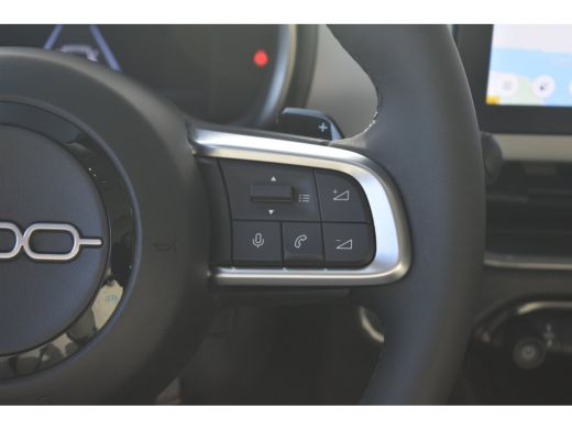 Fiat 600 1.2 Hybrid La Prima 8 Jaar Garantie! | Massage | Vol-Leder | Adaptive Cruise | Elektr. Stoelen | ... ActivLease financial lease