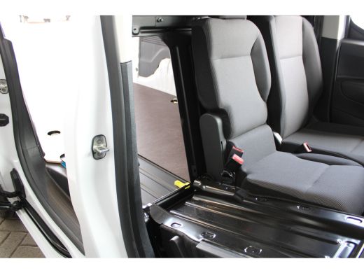 Fiat Dobl&ograve; 1.5D 100pk L1 650kg | Keyless start | Dodehoek-detectie | Apple carplay | Achteruitrijcamera | ActivLease financial lease