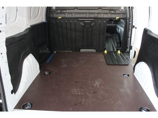 Fiat Dobl&ograve; 1.5D 100pk L1 650kg | Keyless start | Dodehoek-detectie | Apple carplay | Achteruitrijcamera | ActivLease financial lease