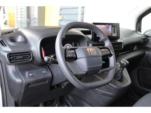 Fiat Dobl&ograve; 1.5D 100pk L1 650kg | Keyless start | Dodehoek-detectie | Apple carplay | Achteruitrijcamera | ActivLease financial lease