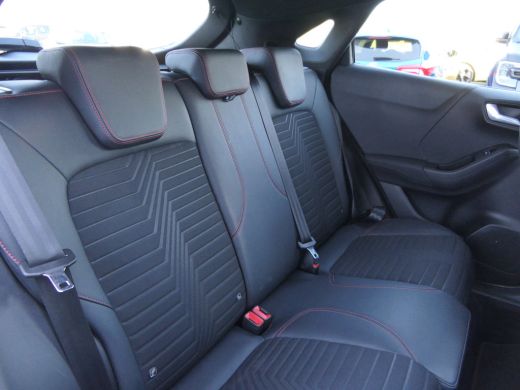 Ford Puma 1.0 EcoBoost Hybrid 155pk ST-Line X | Winterpack | Camera | B&O | Navigatie | 18 Inch | Privacy G... ActivLease financial lease