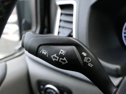 Ford Transit Custom 320 2.0 TDCI 185pk Automaat L2H1 Sport | Camera | BLIS | Navigatie | Bijrijdersbank | Trekhaak | ... ActivLease financial lease