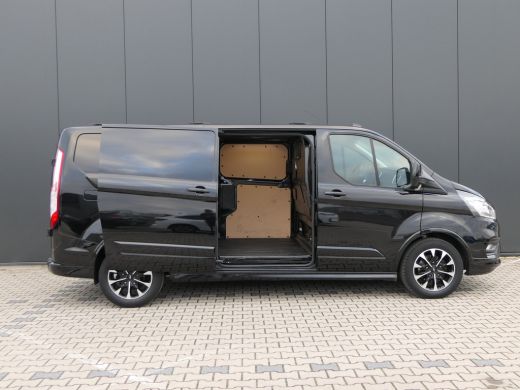 Ford Transit Custom 320 2.0 TDCI 185pk Automaat L2H1 Sport | Camera | BLIS | Navigatie | Bijrijdersbank | Trekhaak | ... ActivLease financial lease