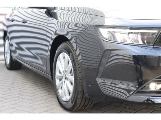 Opel Astra Sports Tourer 1.2 TURBO 110PK BUSINESS EDITION / NAVI / CLIMA / LED / PDC / AGR / 16" LMV / CAMER... ActivLease financial lease