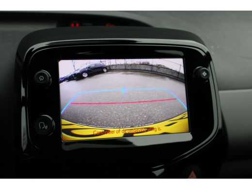 Peugeot 108 1.0 e-VTi Allure | Navi by app | Camera | Climate control | Bluetooth | 29.500km | Lichtmetaal | ActivLease financial lease