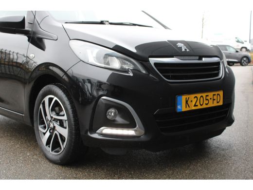 Peugeot 108 1.0 e-VTi Allure | Navi by app | Camera | Climate control | Bluetooth | 29.500km | Lichtmetaal | ActivLease financial lease