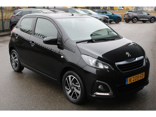 Peugeot 108 1.0 e-VTi Allure | Navi by app | Camera | Climate control | Bluetooth | 29.500km | Lichtmetaal | ActivLease financial lease