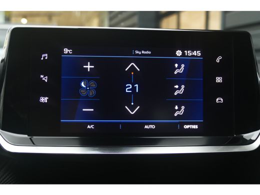 Peugeot 208 1.2 PURETECH 100PK 5-DRS ALLURE / NAVI / LED / CLIMA / PDC / 16"LMV / KEYLESS / WINTERPAKKET / BL... ActivLease financial lease