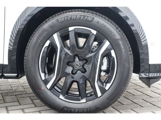 Peugeot e-3008 73KWH GT AVANTAGE 214PK / NAVI / LEDER / CLIMA / FULL-LED / 19" LMV / KEYLESS / WARMTEPOMP / PANO... ActivLease financial lease