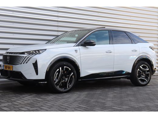 Peugeot e-3008 73KWH GT AVANTAGE 214PK / NAVI / LEDER / CLIMA / FULL-LED / 19" LMV / KEYLESS / WARMTEPOMP / PANO... ActivLease financial lease