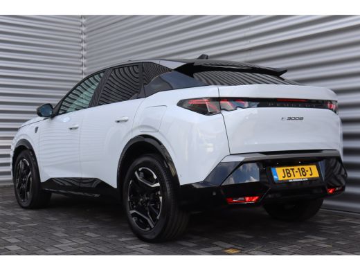 Peugeot e-3008 73KWH GT AVANTAGE 214PK / NAVI / LEDER / CLIMA / FULL-LED / 19" LMV / KEYLESS / WARMTEPOMP / PANO... ActivLease financial lease