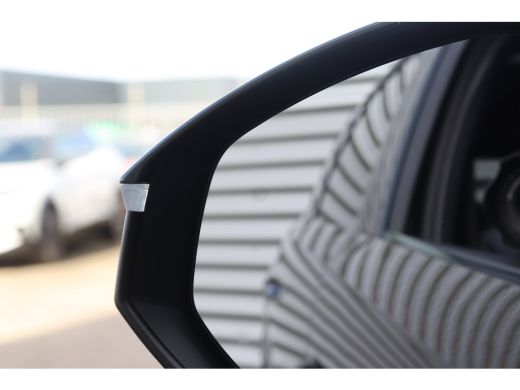 Peugeot e-5008 73KWH 210PK 7-ZITS GT AVANTAGE AUTOMAAT / NAVI / LEDER / CLIMA / FULL-LED / 19" LMV / KEYLESS / P... ActivLease financial lease