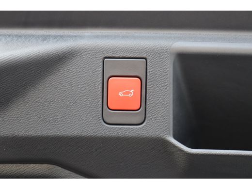 Peugeot e-5008 73KWH 210PK 7-ZITS GT AVANTAGE AUTOMAAT / NAVI / LEDER / CLIMA / FULL-LED / 19" LMV / KEYLESS / P... ActivLease financial lease