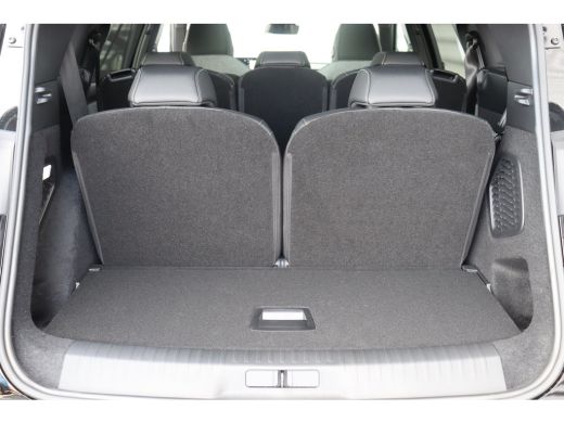 Peugeot e-5008 73KWH 210PK 7-ZITS GT AVANTAGE AUTOMAAT / NAVI / LEDER / CLIMA / FULL-LED / 19" LMV / KEYLESS / P... ActivLease financial lease