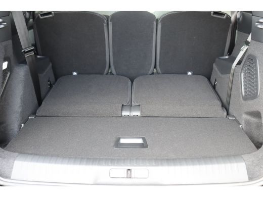 Peugeot e-5008 73KWH 210PK 7-ZITS GT AVANTAGE AUTOMAAT / NAVI / LEDER / CLIMA / FULL-LED / 19" LMV / KEYLESS / P... ActivLease financial lease